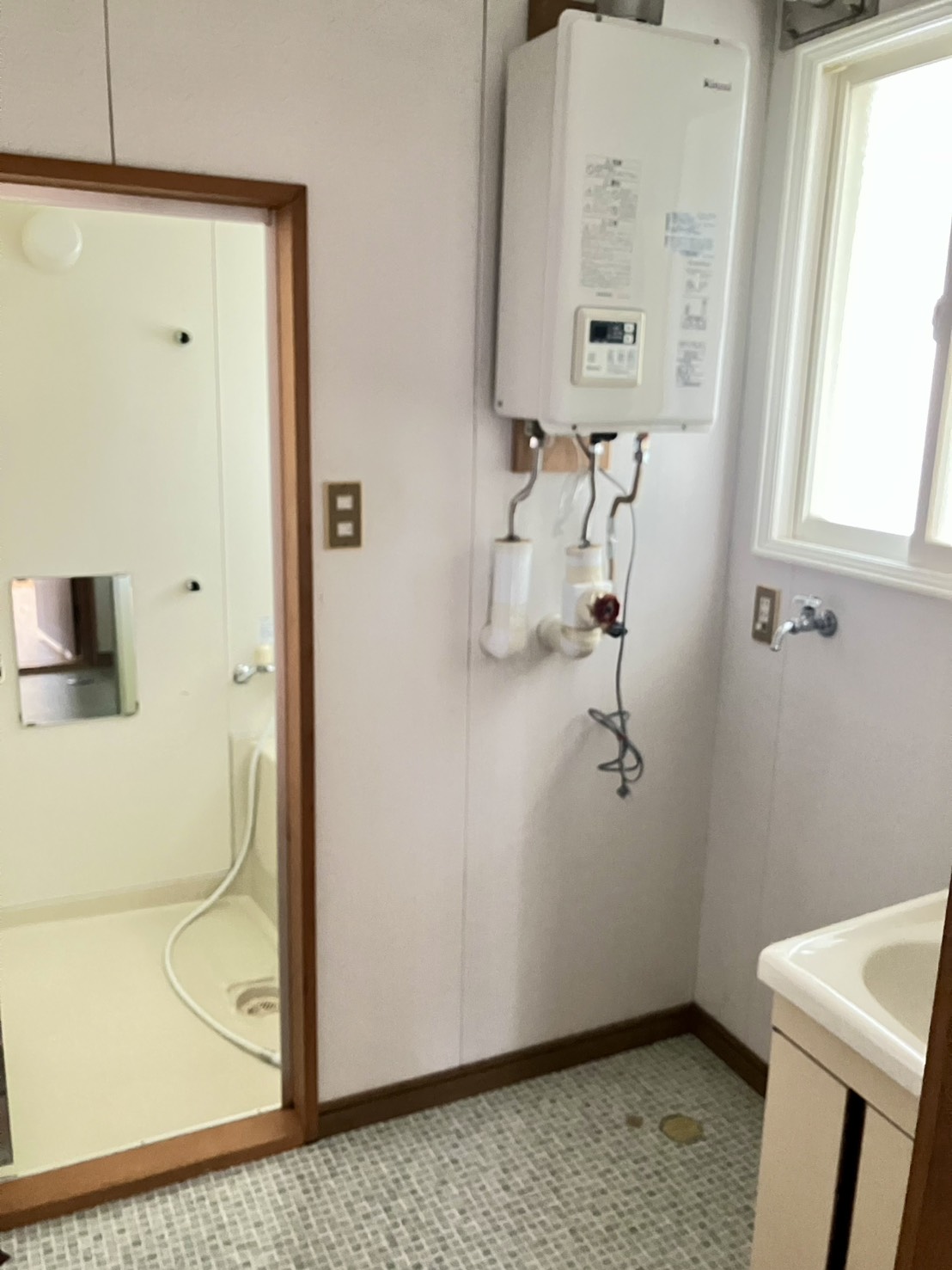 青森県八戸市大字田面木字神明沢16-45