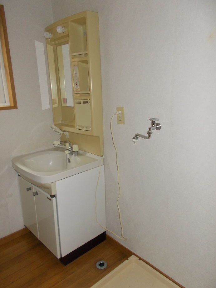 青森県八戸市柏崎6丁目20-10