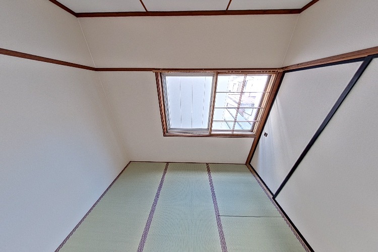 青森県八戸市小中野三丁目6-16