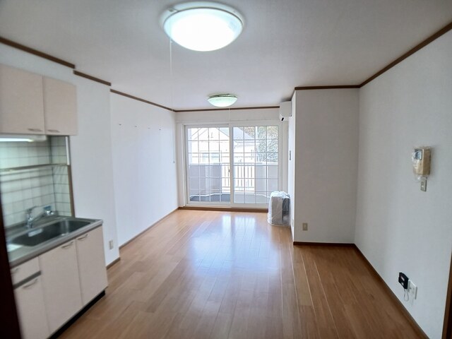 青森県八戸市南白山台1丁目8番5号