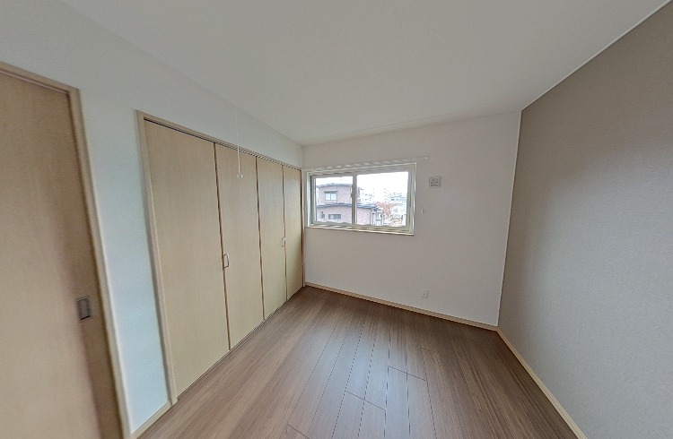 〒031-0832 青森県八戸市白銀台3丁目6−3