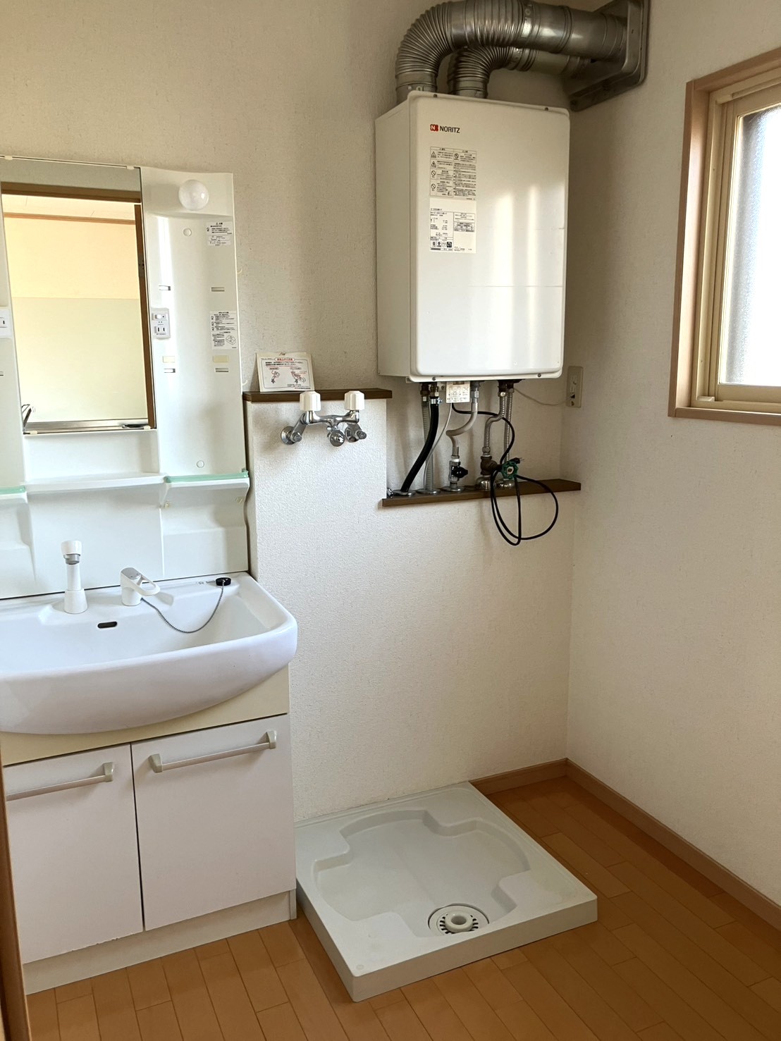 青森県三戸郡階上町蒼前東三丁目3-43